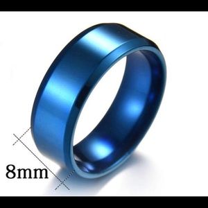 Men’s titanium band